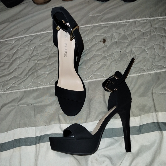 High heels size 9 - Picture 1 of 1